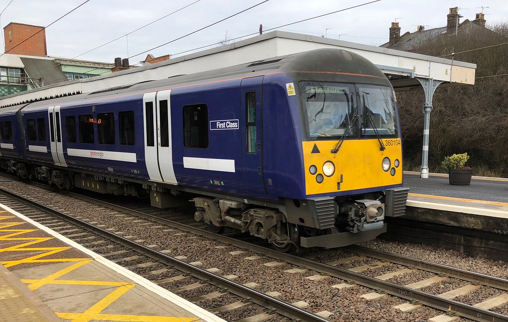 The Lea Valley Lines Liverpool Street Enfield Town/chingford