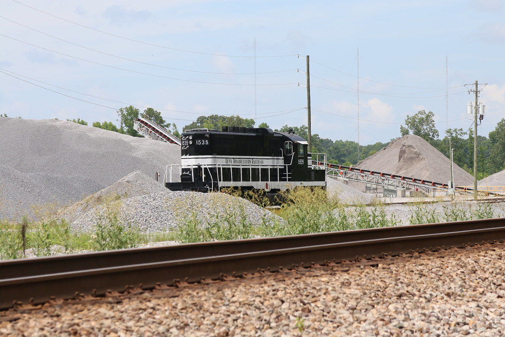 Dunn Roadbuilders Railroad 1535 Pic 132 Andy Tucker Flickr