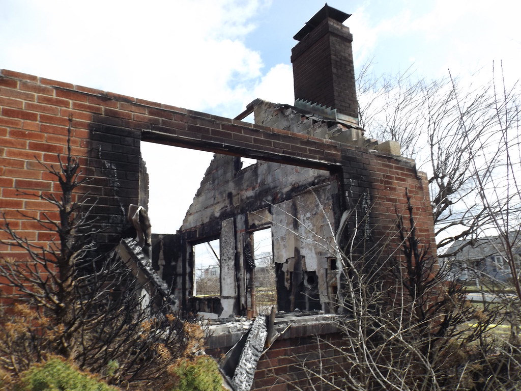 Controlled Burn House was training burn. Burnt to make pro… Flickr