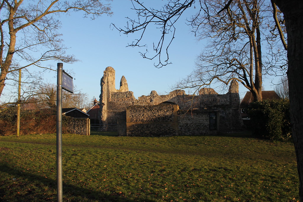 Brandon Road Thetford Church Of The Holy Sepulchre c1148 Founded By William De Warenne Now The