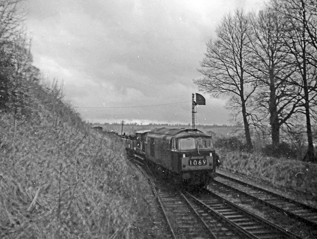 27168 D7039 Midsomer Norton Peter James Flickr