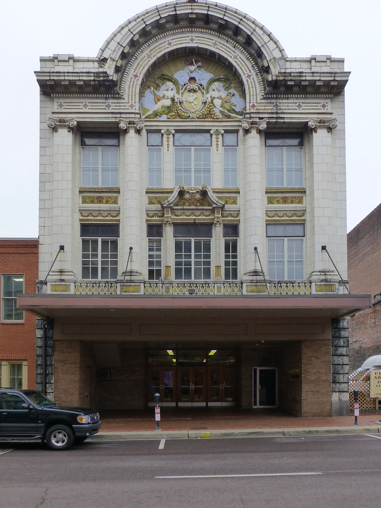 Hagerstown, MD Colonial Theater The Colonial Theater was o… Flickr
