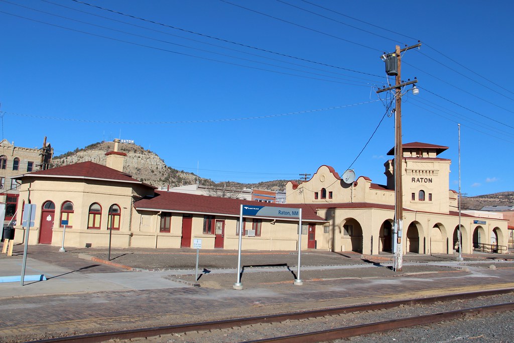 Old Santa Fe Railroad Depot (Raton, New Mexico) Historic 1… Flickr