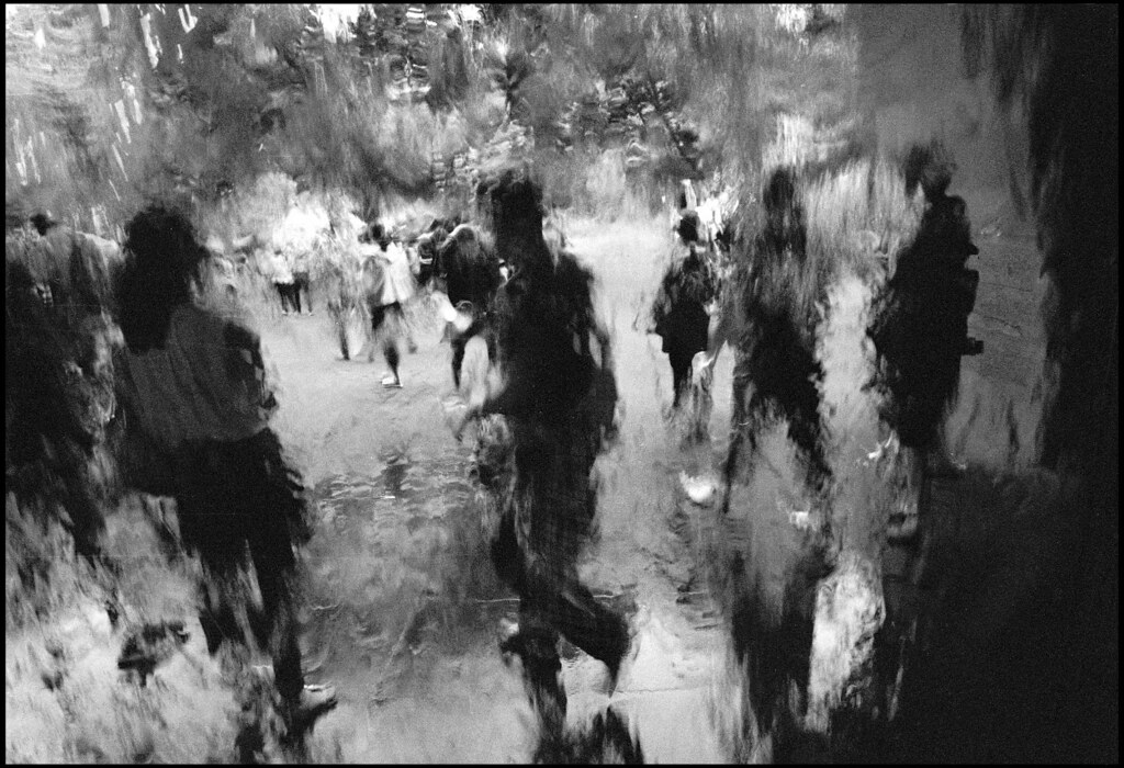 772039 NGV, Melbourne 2018 WKD RED Taken on Ilford HP5 us… Flickr