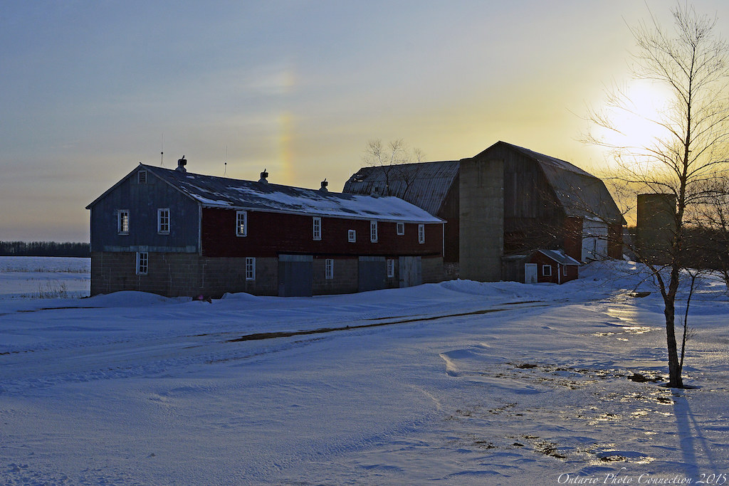 1007 Sun Halo Deckerville, Michigan 2015 ontario photo connection