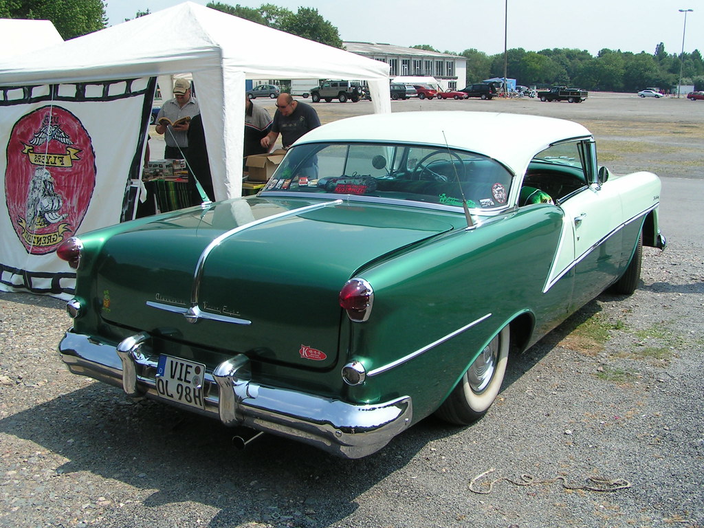 1954 OLDSMOBILE HOLIDAY 98 2 DOOR COUPE MINOLTA DIGITAL CA… Flickr