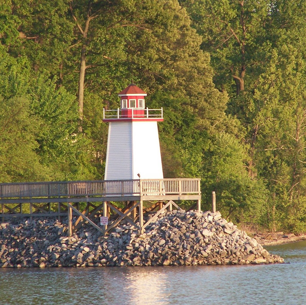 LightHouse Landing Made at Lighthouse Landing on Kentucky … Bena