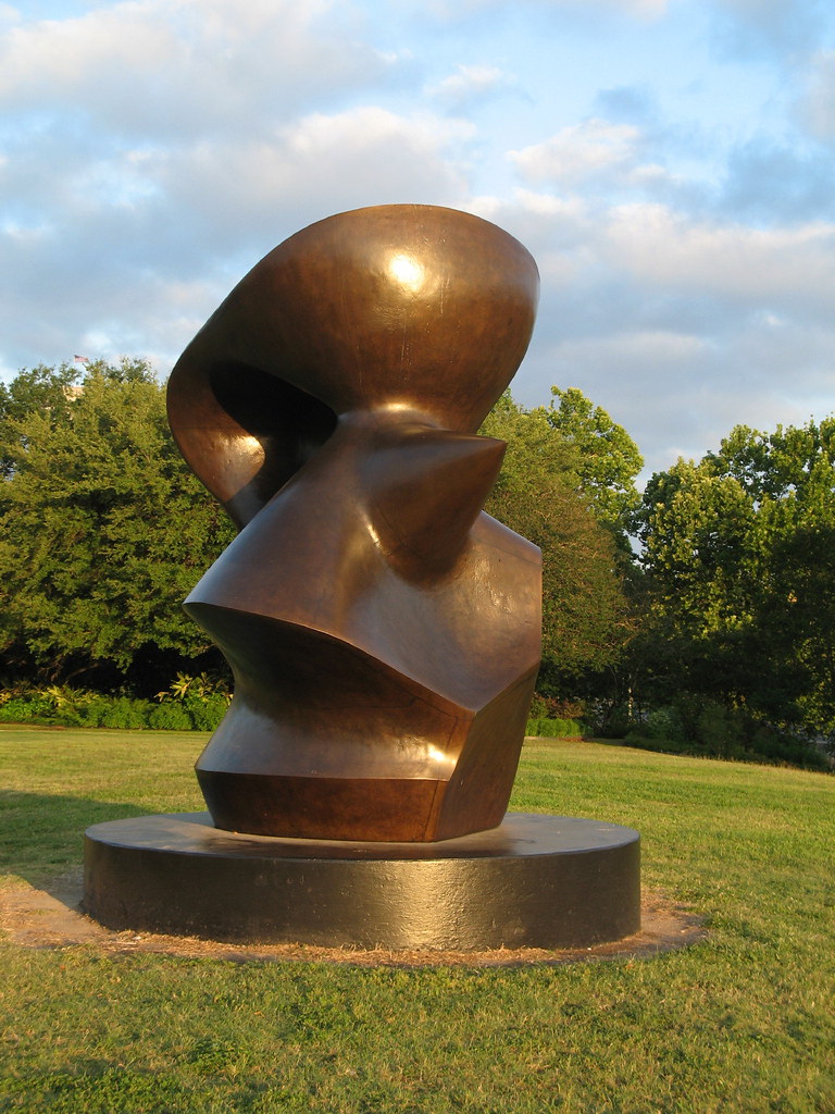 Henry Moore Sculpture Buffalo Bayou Park (Allen Parkway … Flickr