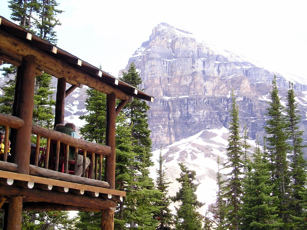 teahouse at the glacier for tea and cake after hiking Plai… Flickr
