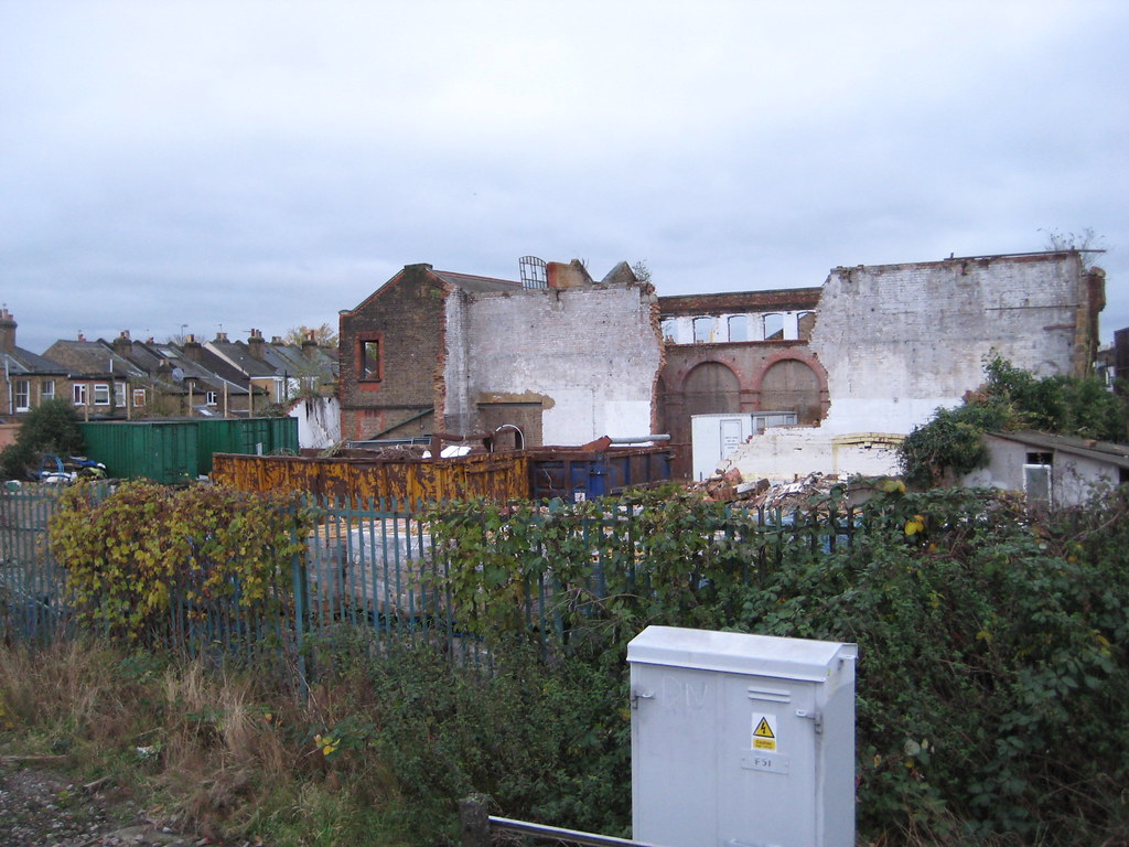 Twickenham 4112012. Hamilton Road Twickenham. Conversion… Flickr