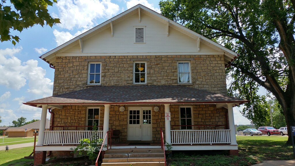 Employees' Club, Pawnee, OK (2) **Pawnee Agency and Boardi… Flickr