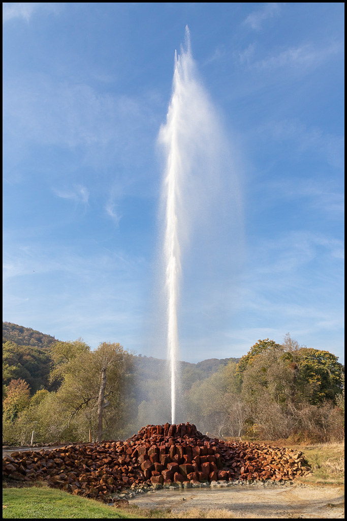 Andernach Geyser Andernach Geyser, Germany. This is the hi… Flickr