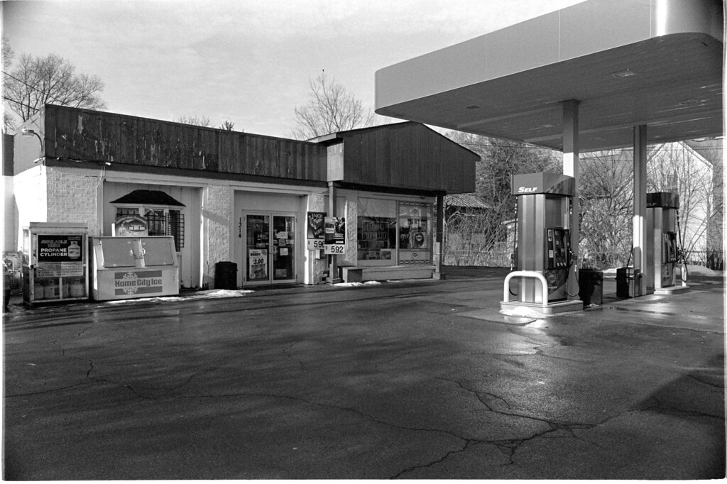 Eastside Mini Mart, 1314 E. Main St. Date 02/04/2019 "Any… Flickr