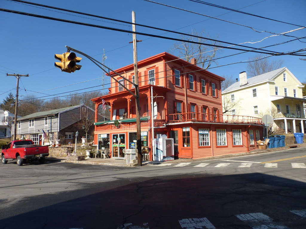 Sergeantsville General Store (est. 1847) Sergeantsville a … Flickr