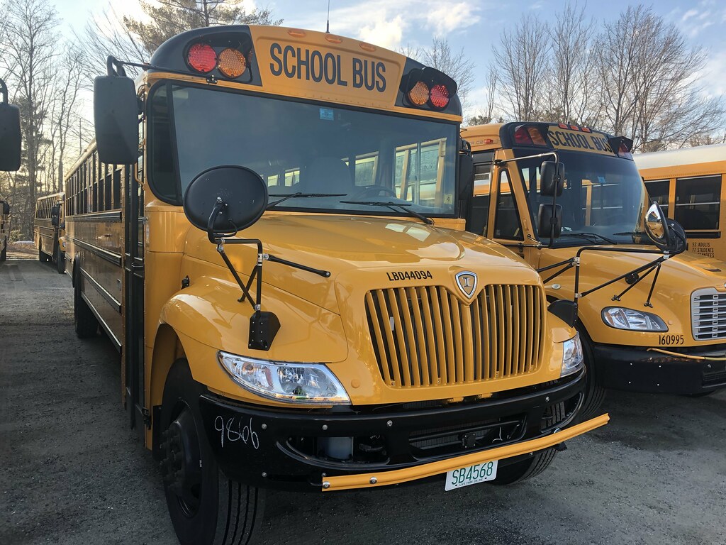 LB044094 First Student Plaistow, NH Timberlane School Dist… Flickr