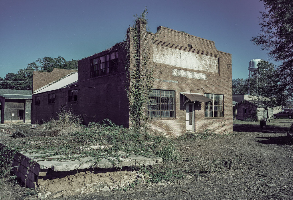 Old Post Office Orchard Hill, Kodak Ektar 100 film… Flickr
