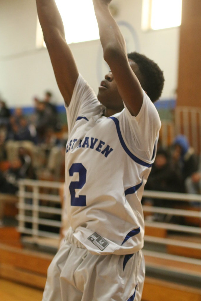 WH Freshman Basketball vs North Haven 2019 (14) Blue Devil