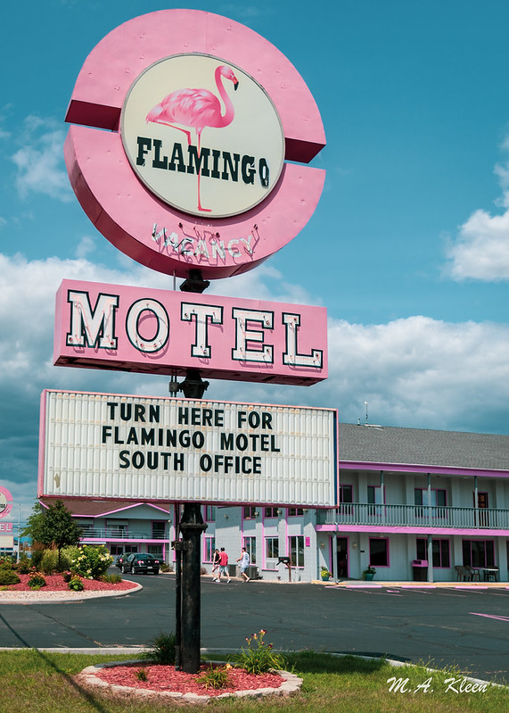 Flamingo Motel M.A. Kleen