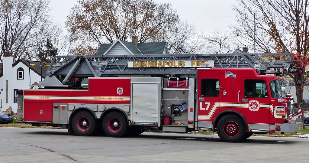 Minneapolis, MN Fire Department Ladder 7 PHD280 Flickr