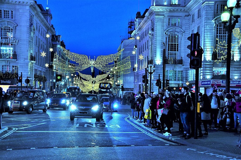 London Christmas Lights.Piccadilly. Nikon D3100. DSC_0409.… Flickr