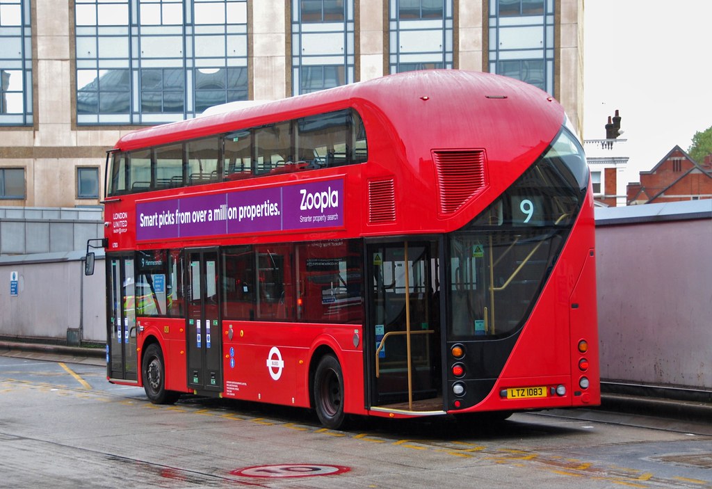 Hammersmith Bus Station 11.11.2013 London Buses (operated … Flickr