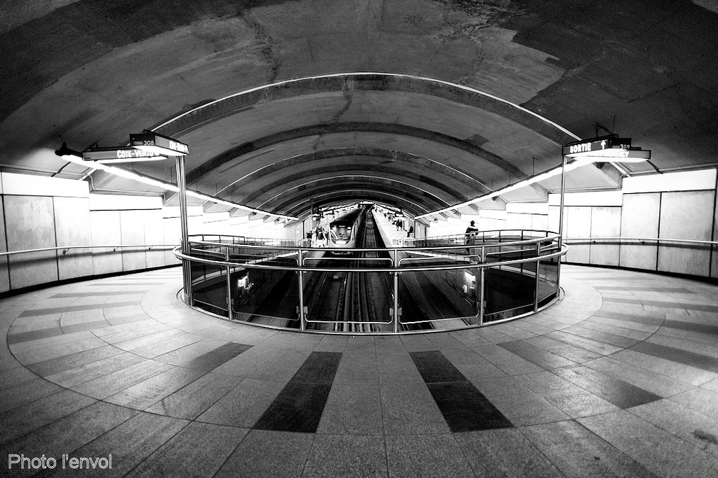 Station Plamondon Metro de Montréal photolenvol Flickr