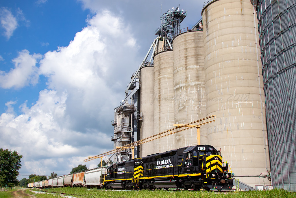 Edon, Ohio Indiana Northeastern's spiffy pair of rebuilt S… Flickr