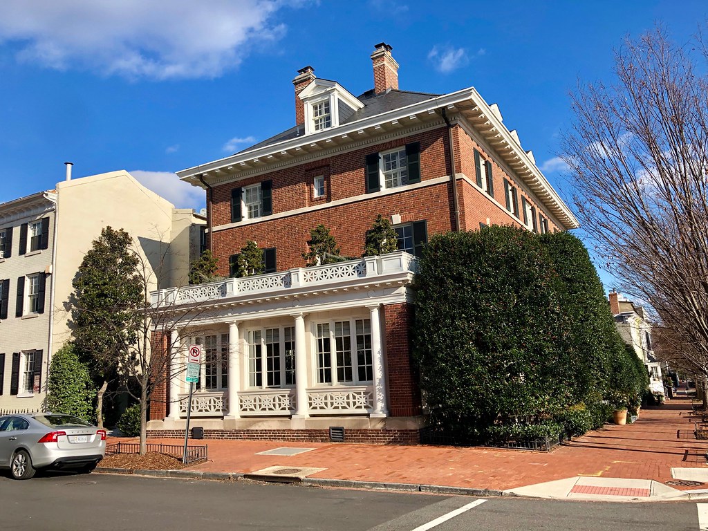 30th Street NW, Washington, DC Warren LeMay Flickr