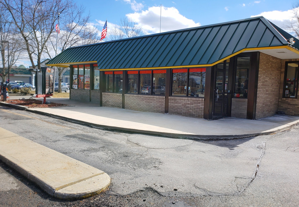 Burger King Yorktown Heights, NY The Caldor Rainbow Flickr