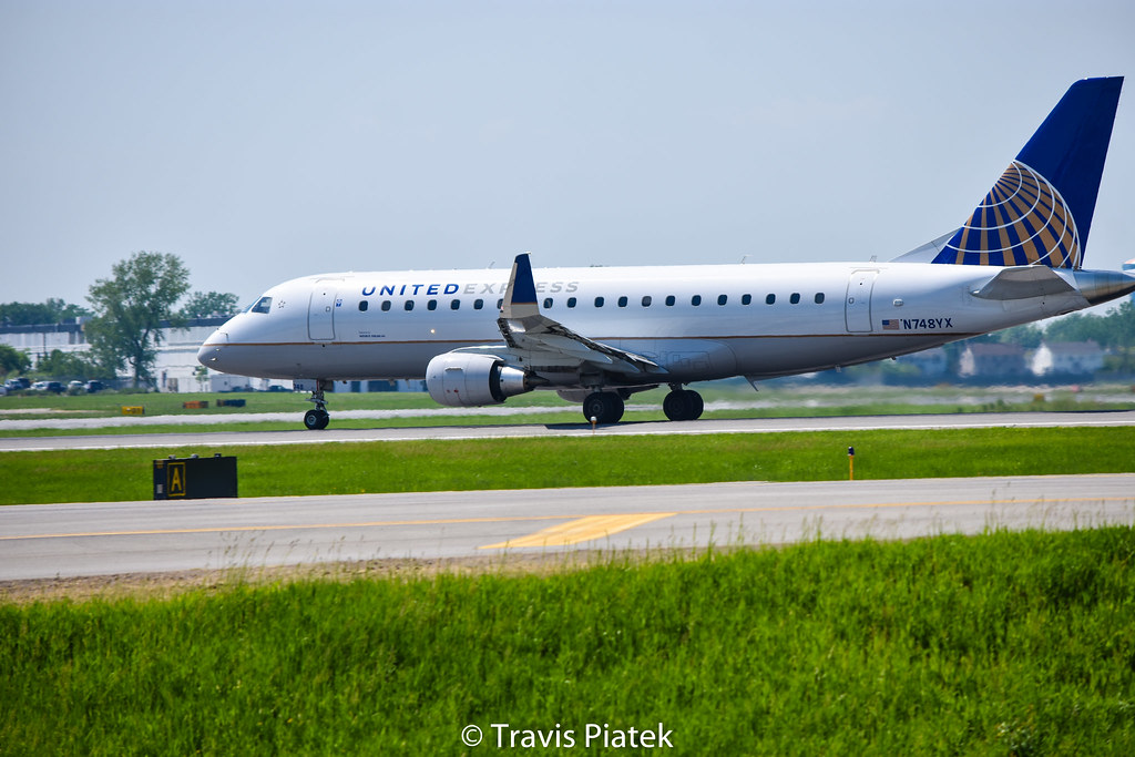 Republic Airlines Embraer ERJ175LR N748YX Buffalo Nia… Flickr