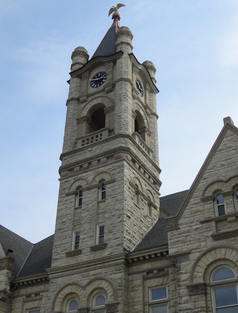 Ozaukee County Courthouse Tower (Port Washington, Wisconsi… Flickr