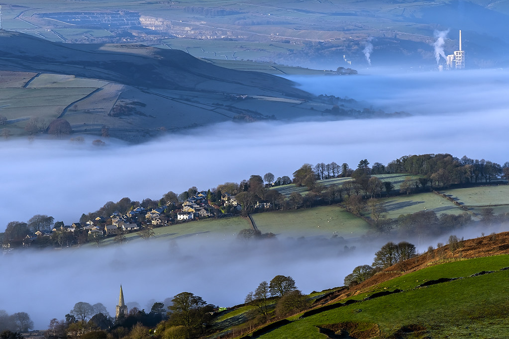 Hope valley cloud inversion The evening weather forecast w… Flickr