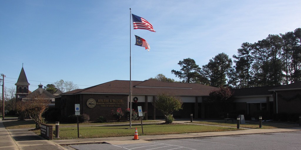Mount Olive Town Hall Mount Olive Town Hall on East James … Flickr