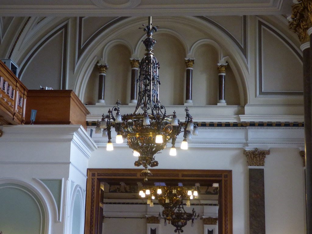Banqueting Suite at the Birmingham Council House Chandel… Flickr