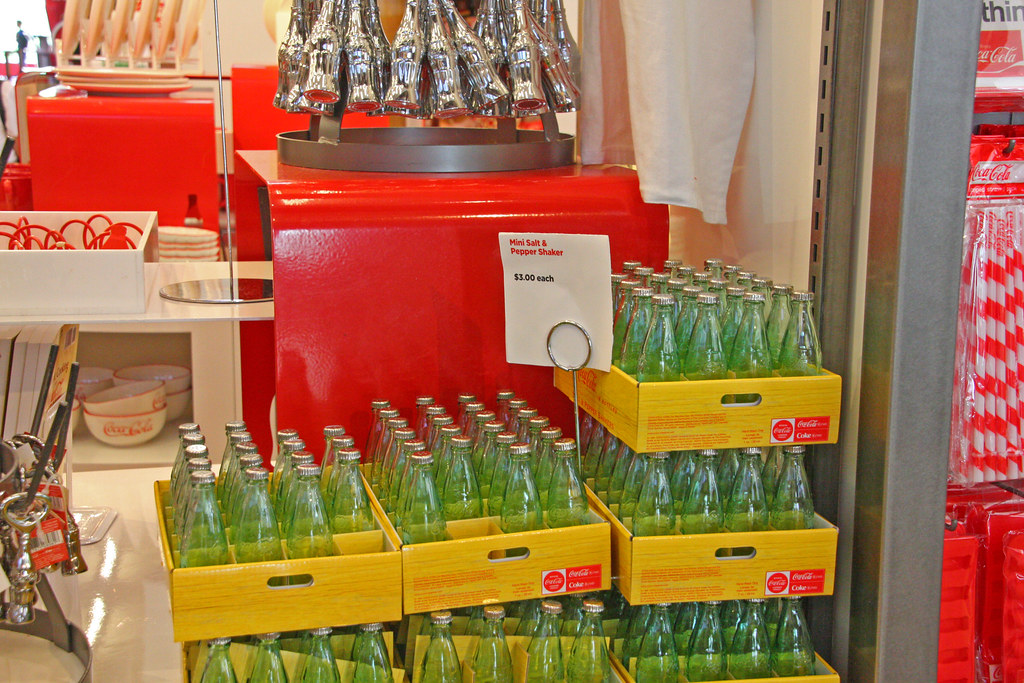 Leaving the Gift Shop, World of Coca Cola Museum, Atlanta,… Flickr