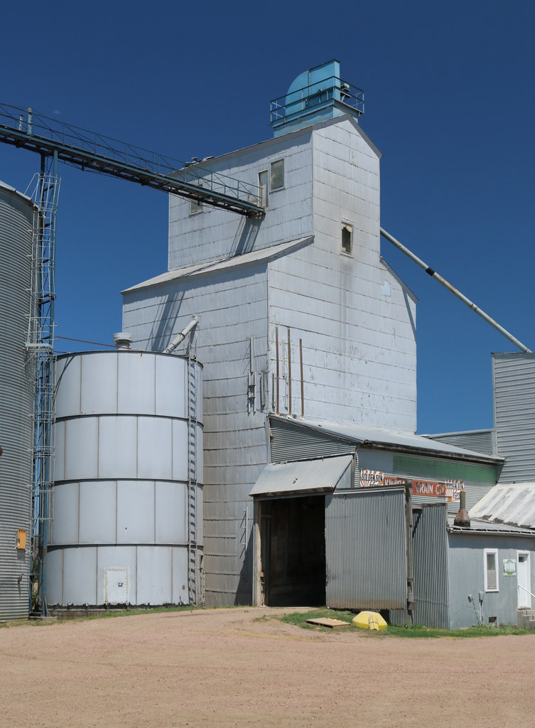 Kimball Grain Co. Elevator Kimball, SD Tom McLaughlin Flickr
