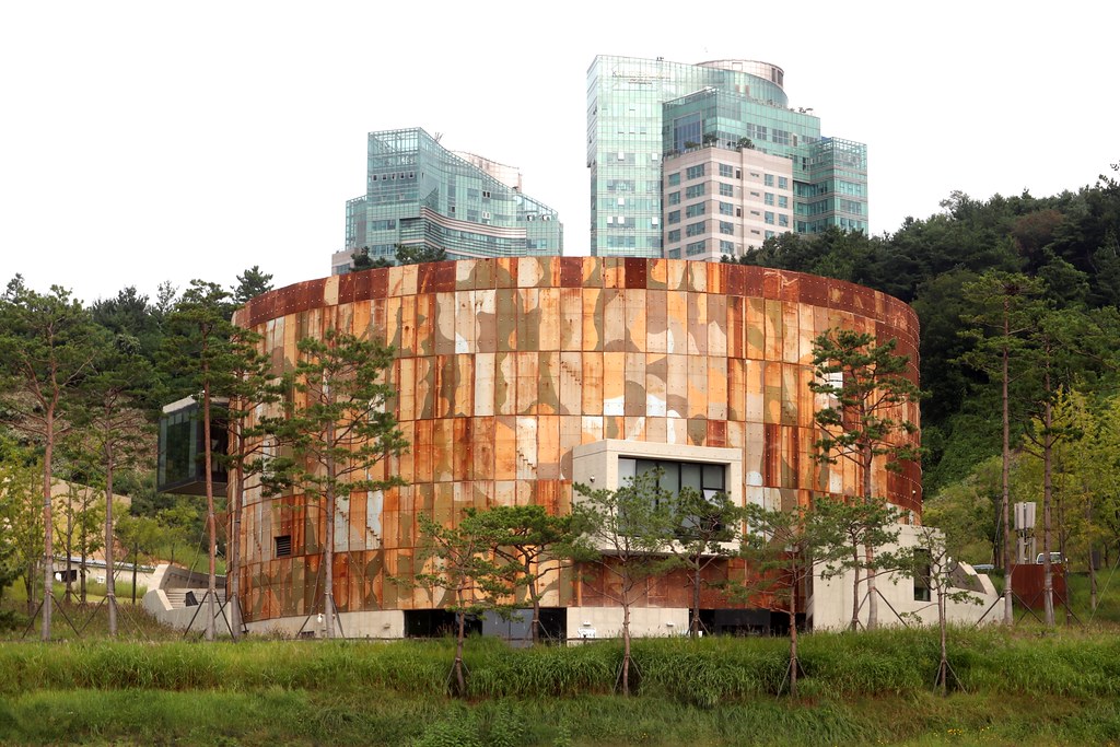 Oil Tank Culture Park Seoul, South Korea eazytraveler Flickr