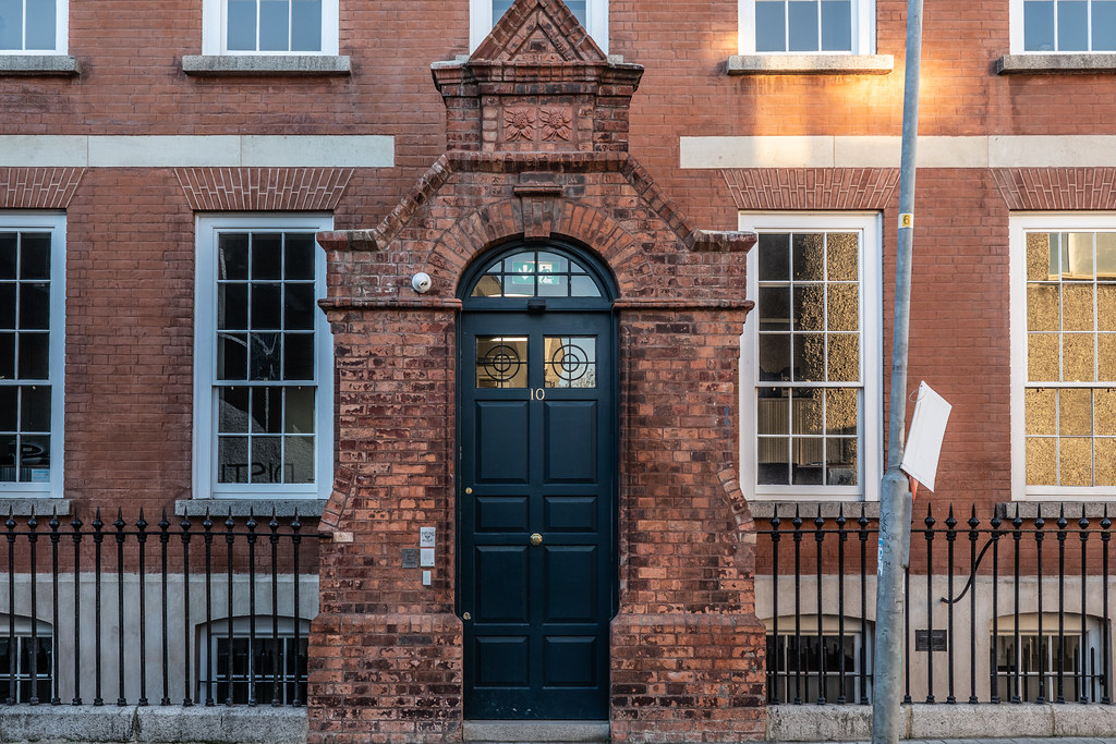 NUMBER 10 MILL STREET ALSO KNOWN AS MILL STREET HOUSE [BLA… Flickr