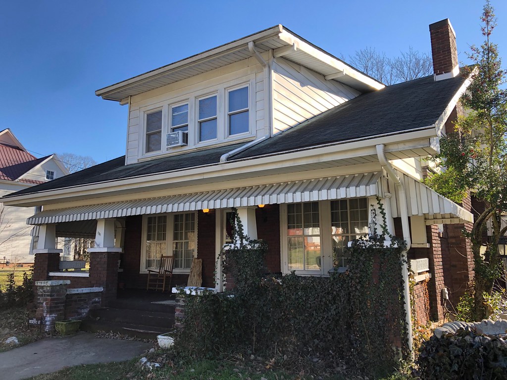 Academy Street, Canton, NC Warren LeMay Flickr