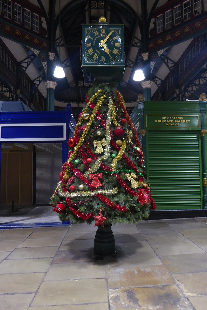 Christmas tree in Leeds Market, 2018 Dave Attrill Flickr