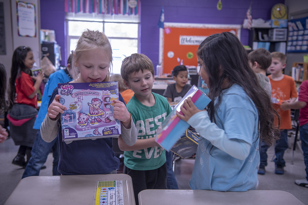 showing Firstgraders at James M. Brown Elementary School … Flickr