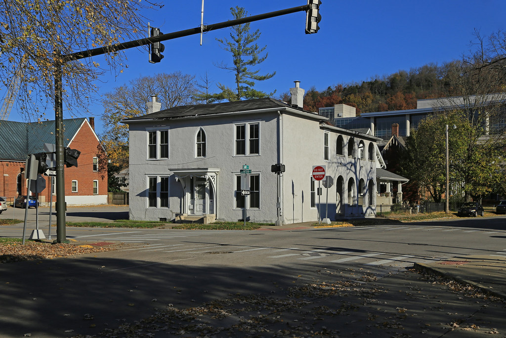 House — Frankfort, Kentucky Christopher Riley Flickr