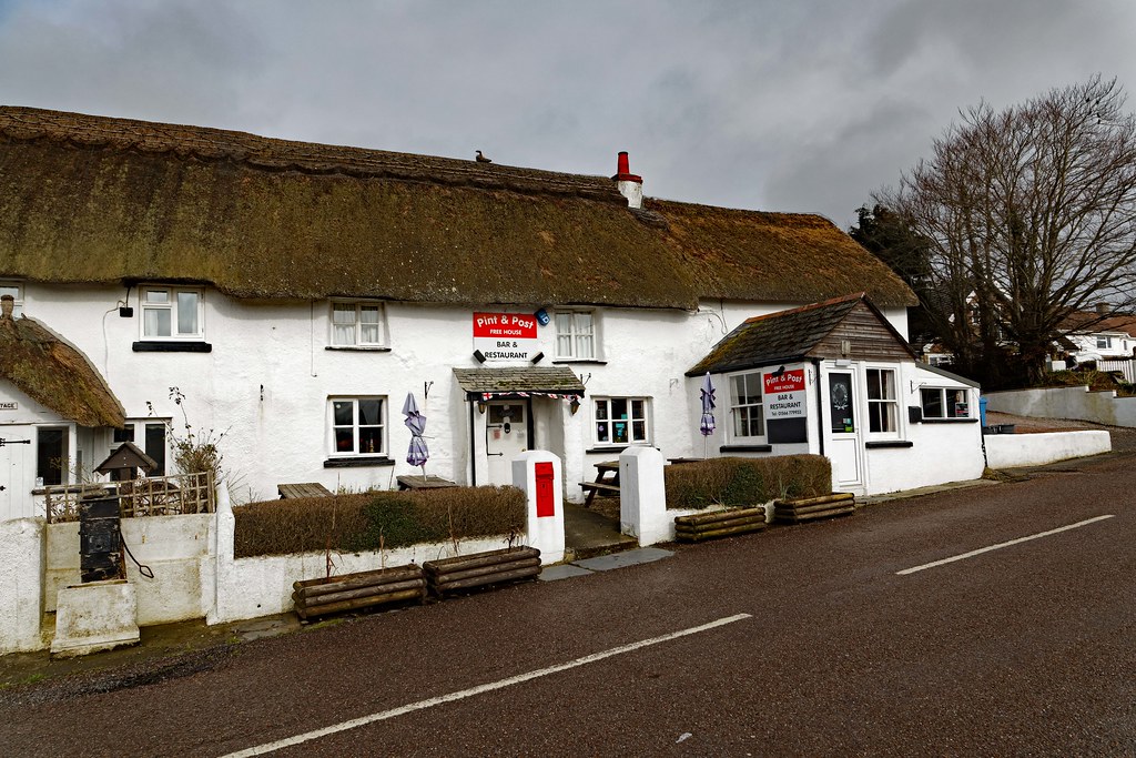 St Giles on the Heath, Pint & Post Dayoff171 Flickr