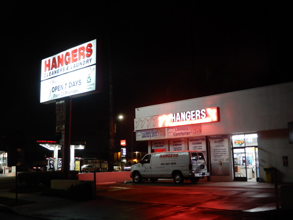 Flickriver Photoset '370 HANGERS CLEANERS NIGHT' by CBSPNCIS