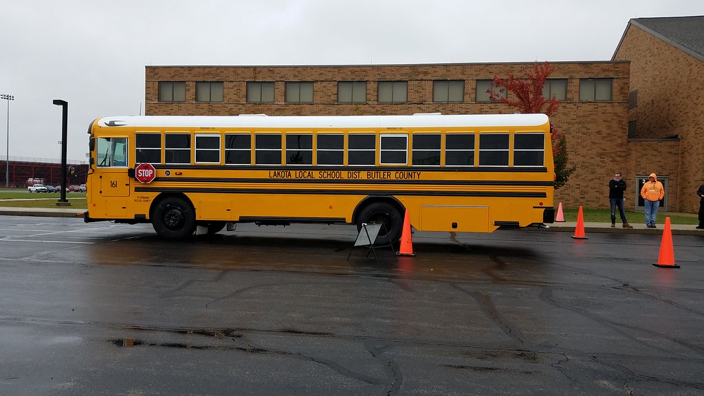 Lakota Local School District 161 (2) Cincinnati NKY Buses Flickr