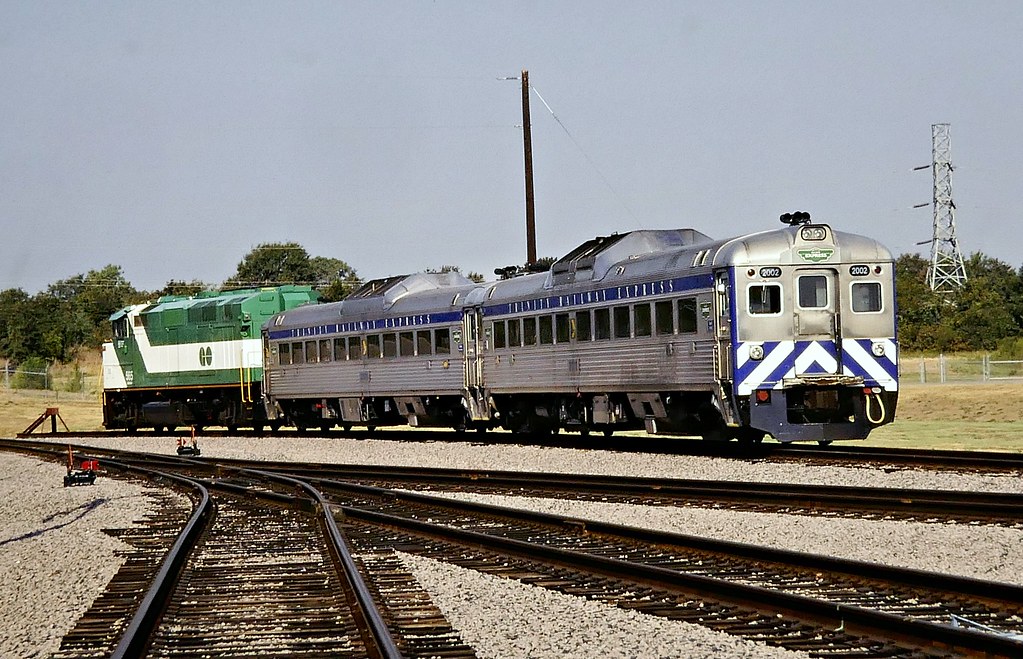 RDCs and GO transit Trinity Railway Express, Da… Flickr