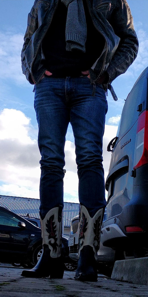 Like to wear these cowboy boots over jeans amazed by cowboy boots