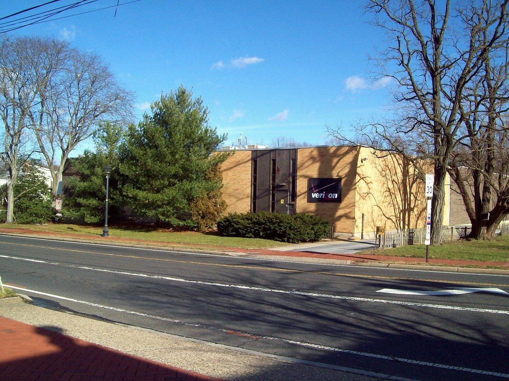 Telephone Central Office Marlton NJ Verizon telephone cent… Flickr