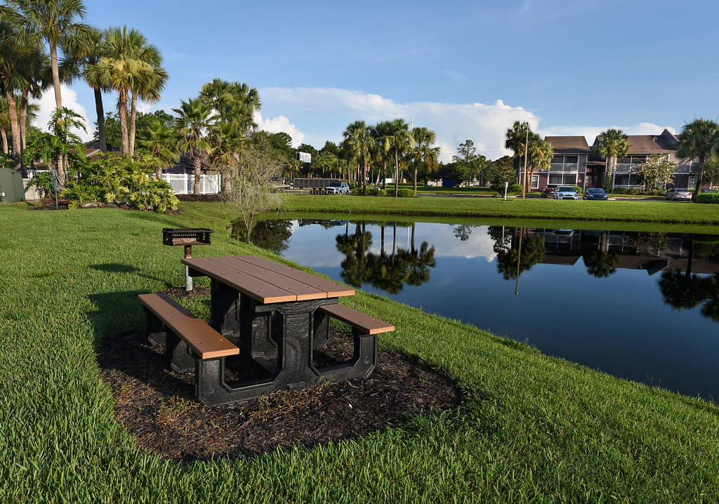 Willow Lake Apartments Lutz, Florida Real Estate photo s… Flickr