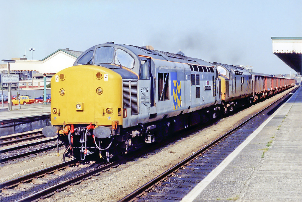 37712 and 37884 Llanwern to Port Talbot passing Cardiff St… Flickr